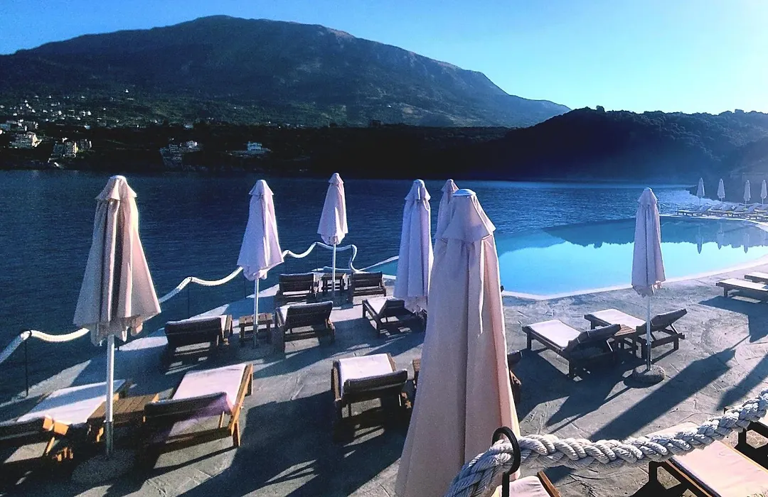 Dulamerovic Resort-1